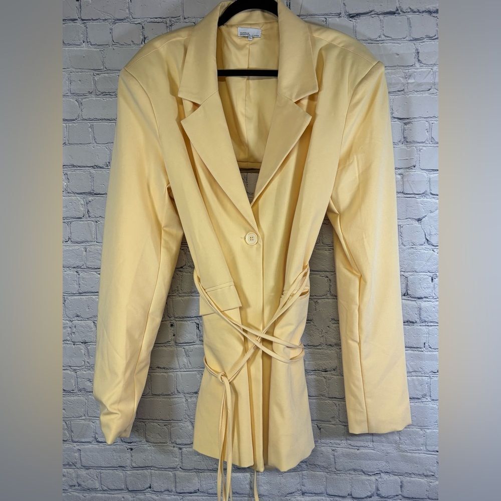 Daniel Bernstein Buttermilk Cut Out Oversize Contemporary Tie Blazer Size XXL